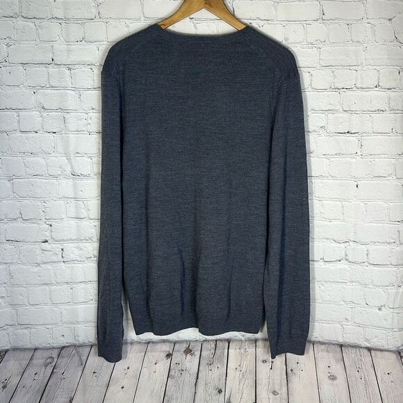 Gap Mens Gray Vneck Sweater Extra Fine Merino Wool size XL NEW - Picture 3 of 7